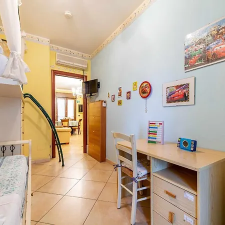 Locazione Turistica Fusillo Lorusso Con Parcheggio Privato In Loco Apartment Barletta